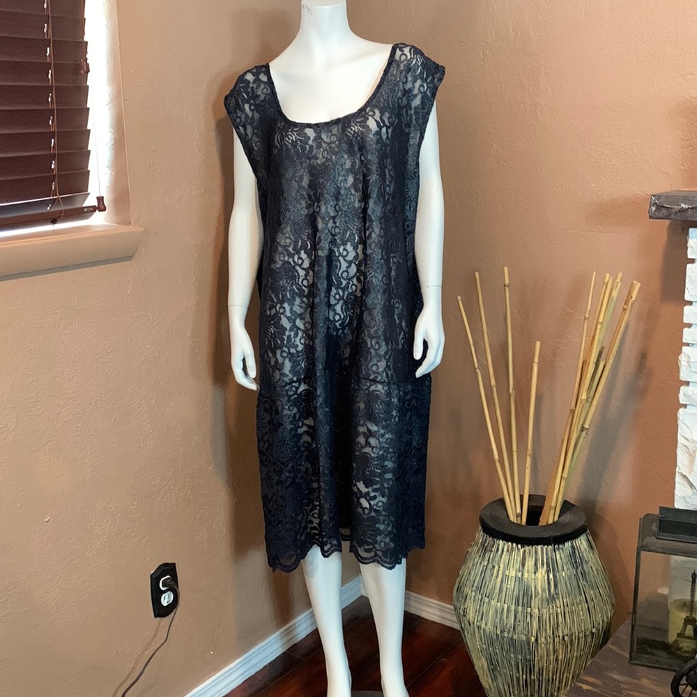 Lace retro 1920s dress and blazer